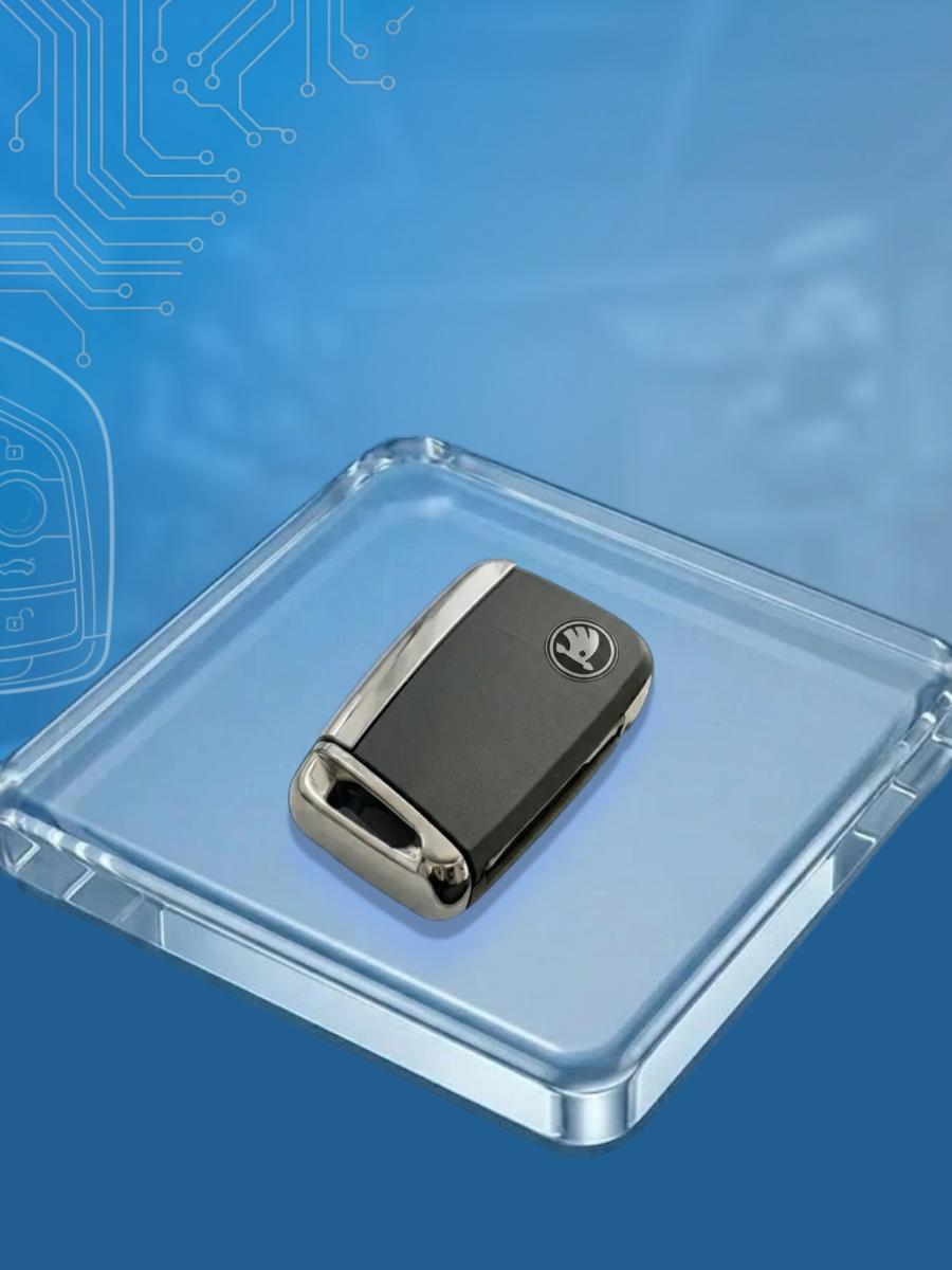 Корпус выкидного ключа с 3 кнопками, лезвие HU66, для SKODA Octavia / Scala / Karoq / Fabi.