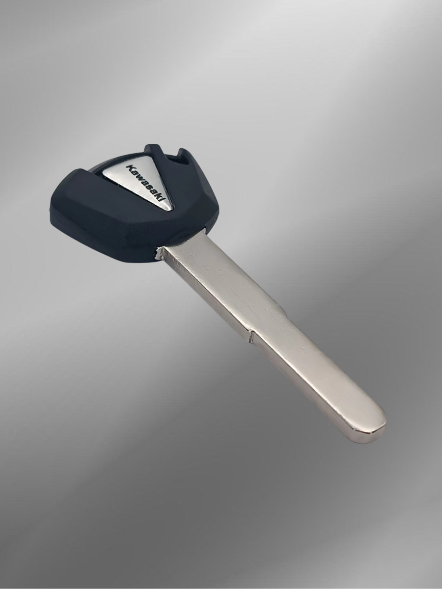 Заготовка ключа с местом под чип для мотоцикла Kawasaki МС21