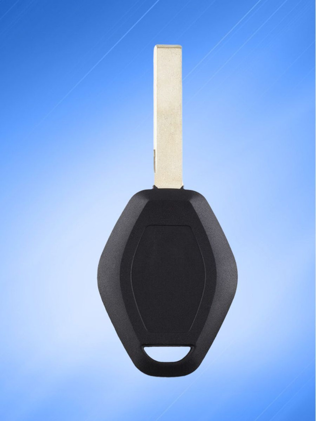 Простой ключ зажигания для BMW / БМВ с 3 кнопками с частотой 434 mhz и чипом ID46 HITAG2 с лезвием HU92