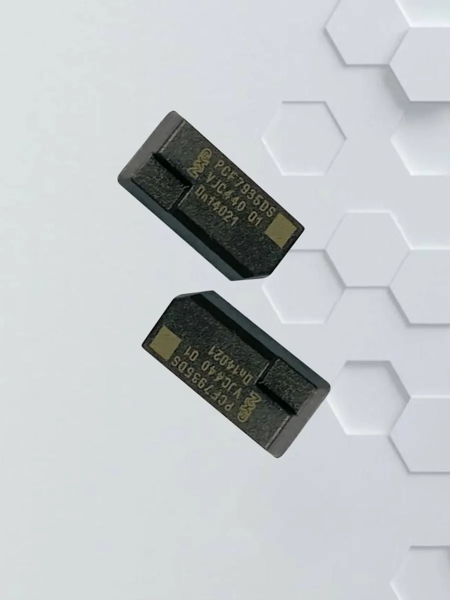 Чип транспондер PCF 7935DS ID40-ID44 