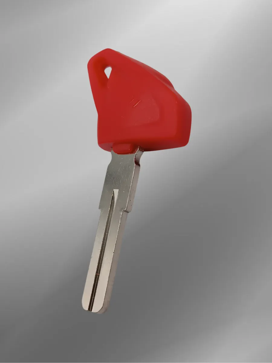 Заготовка ключа с местом под чип для мотоцикла Ducati красный-005